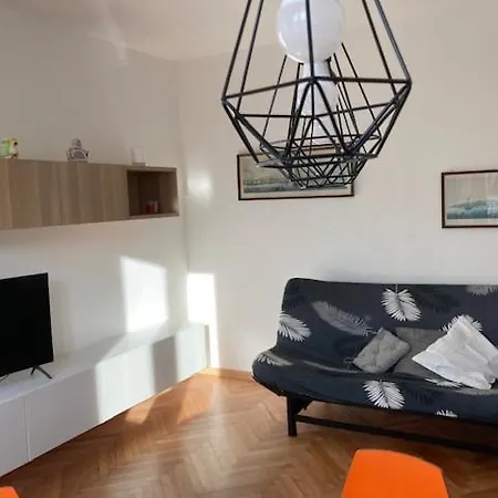 Casa Dei Gelsomini Триест